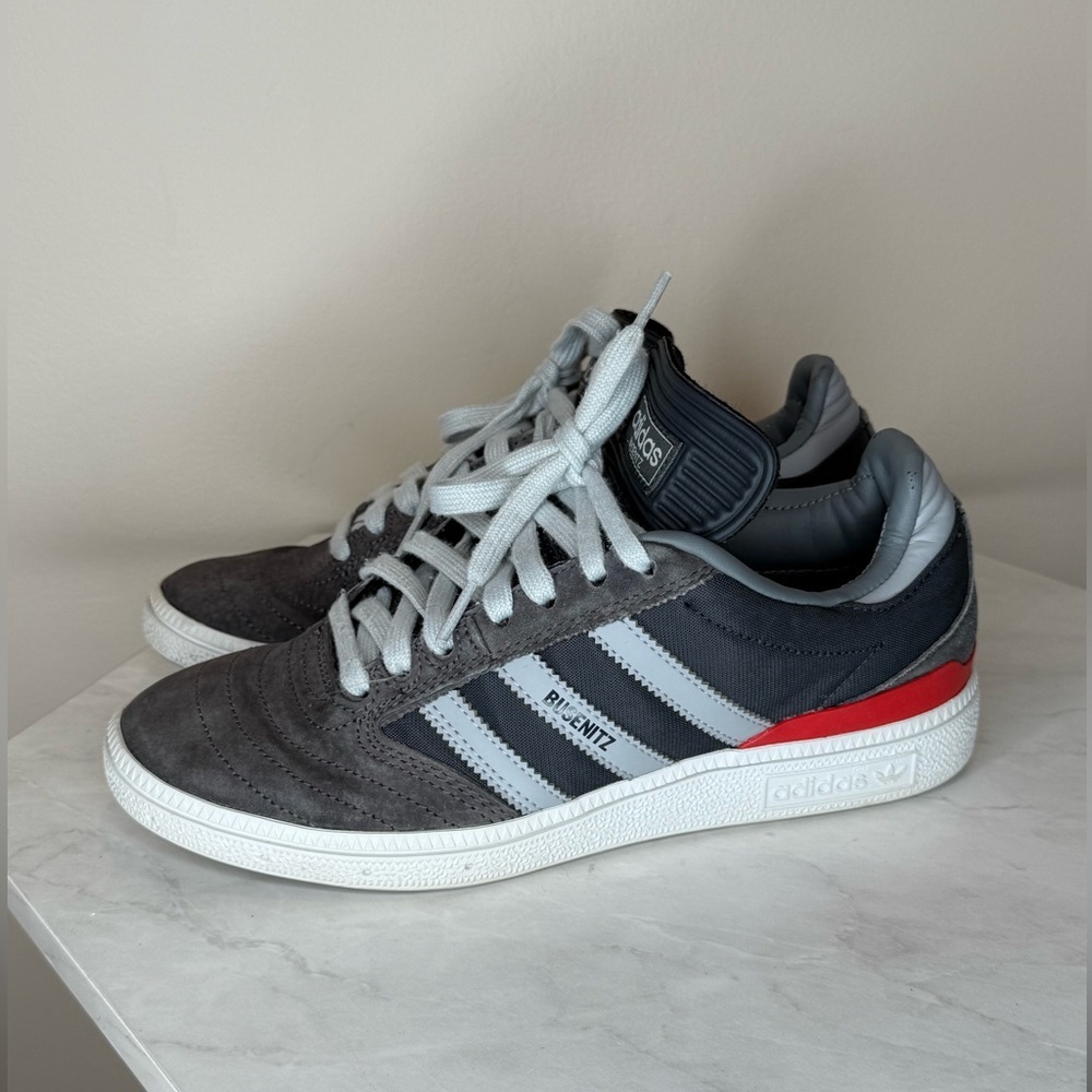 🔥Adidas Busenitz Women’s Gray Shoes Sz 6🔥